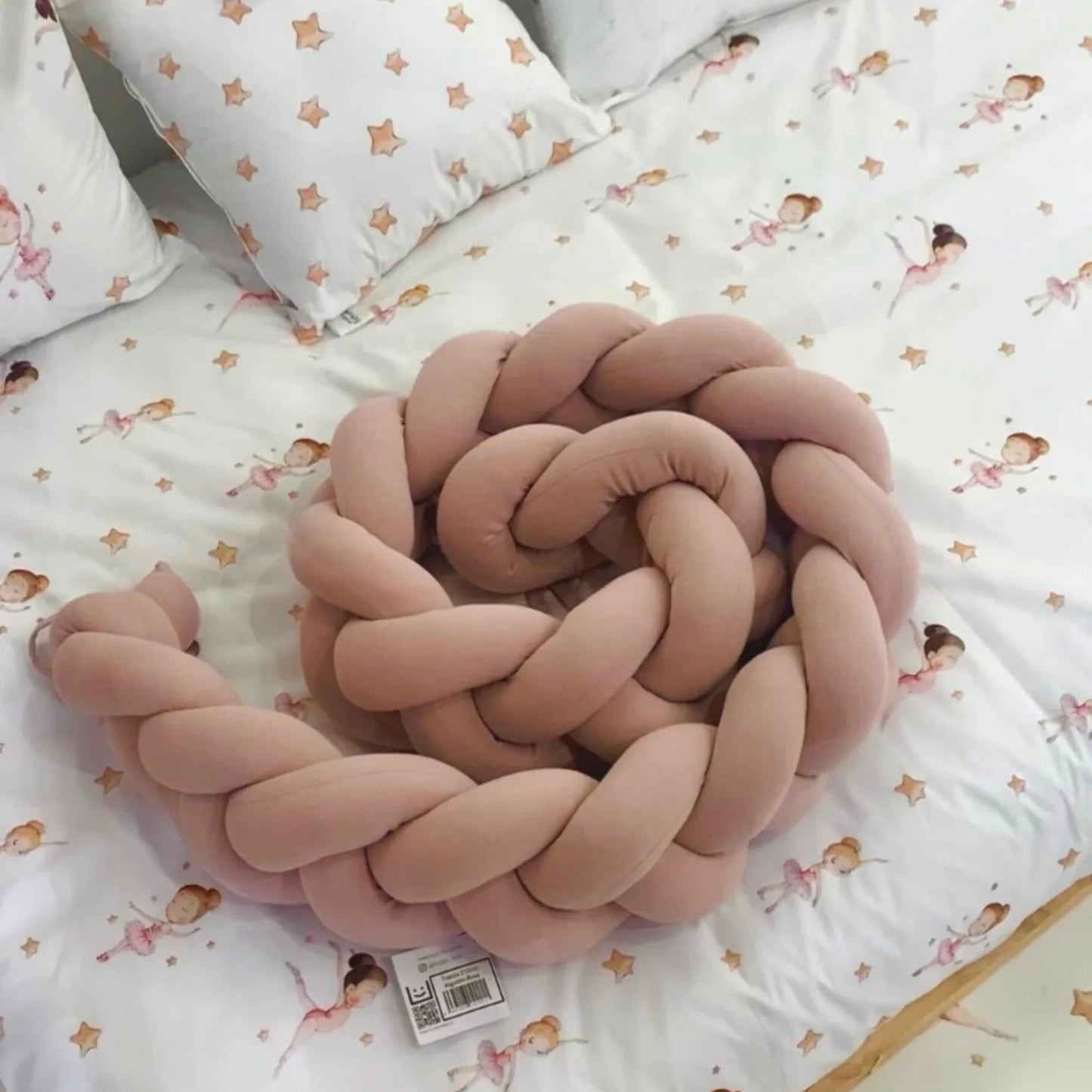 Trenza Protectora de Cuna y Cama en Algodón Rosa | Chichonera Artesanal