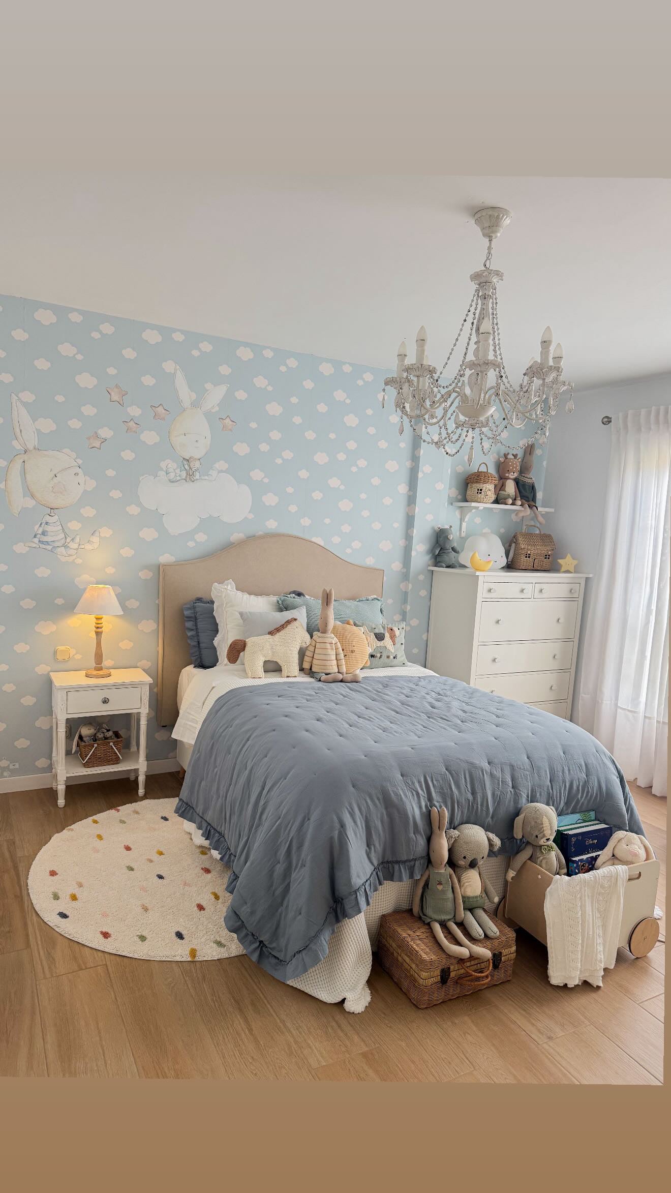 Coelho de vinil decorativo infantil