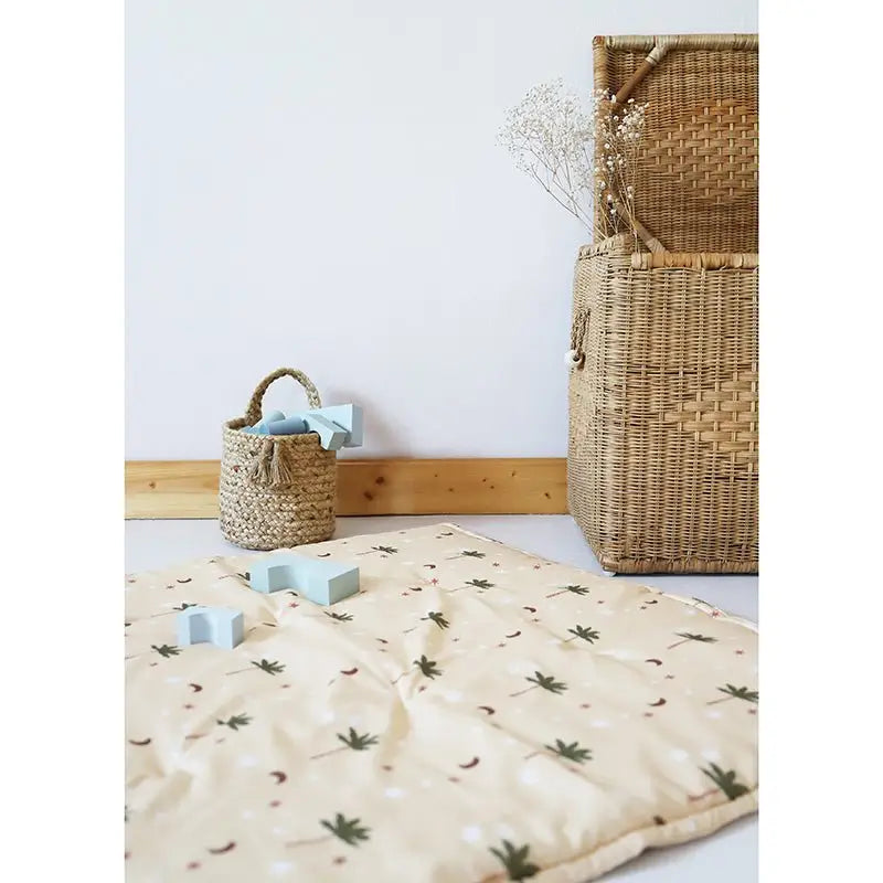 Tapis de repos bébé coton imprimé petits palmiers JAIPURY - Sueños de Cigueña