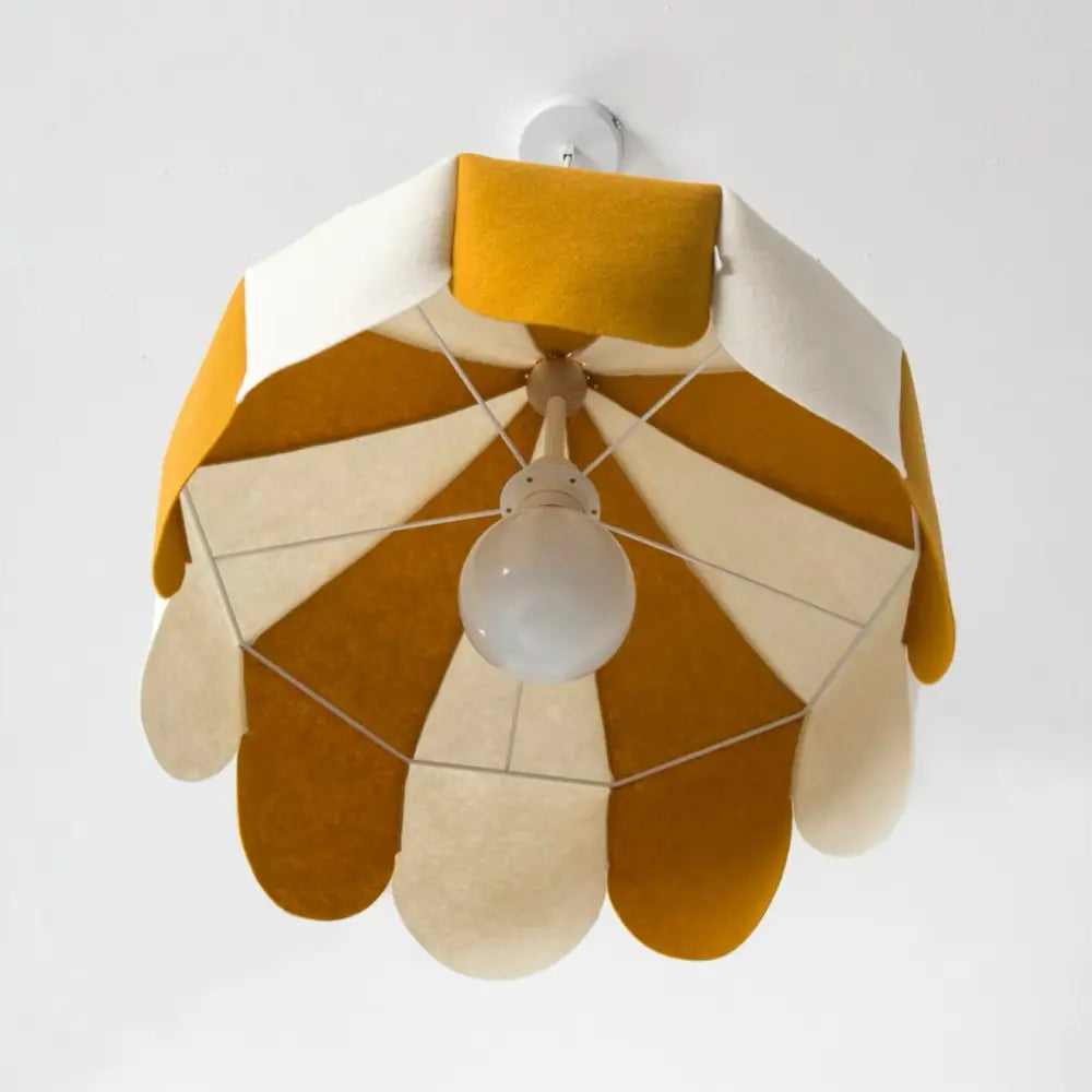Lampara Colgante CIRCUS - YELOW Lampara Colgante CIRCUS - YELOW - Sueños de Cigueña 98 € Lampara Iluminación