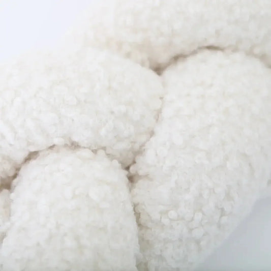 Trenza Protectora de Cuna y cama 200cm BOUCLE BLANCO - Sueños de Cigueña