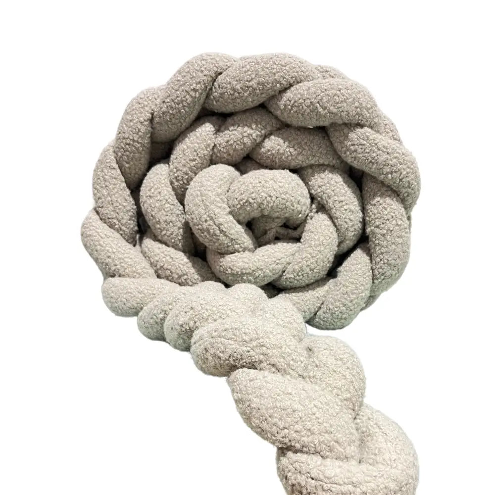 Trenza Protector de Cuna 200cm BOUCLE STONE Trenza Protector de Cuna 180cm TEDDY - Sueños 94,50 €