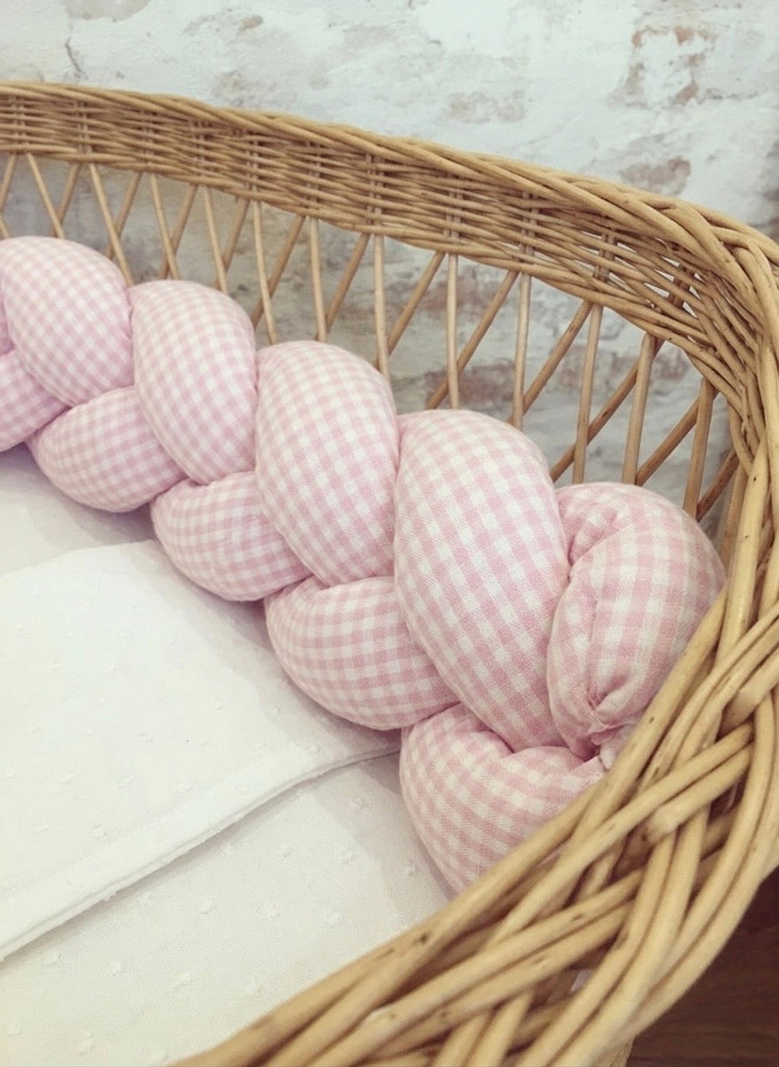 Trenza protectora para cuna y cama artesanal VICHY ROSA 200cm