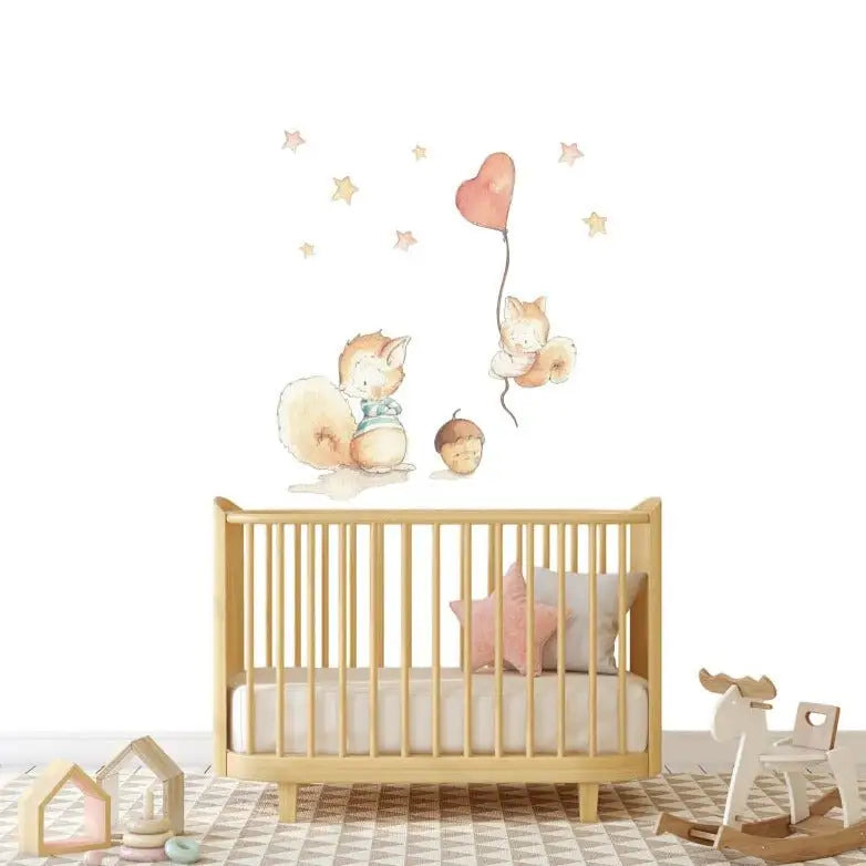 Vinilo Decorativo Infantil SQUIRRELS FRIENDS - Sueños de Cigueña