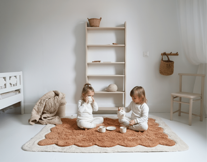 Alfombra infantil de diseño galleta Alfonsina "tostada" 100x150cm - Sueños de Cigueña