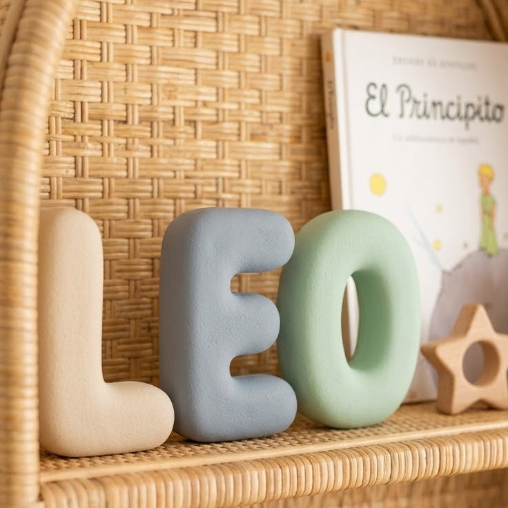 LETRAS DE PIE BURBUJA 15cm | PINTADAS A MANO
