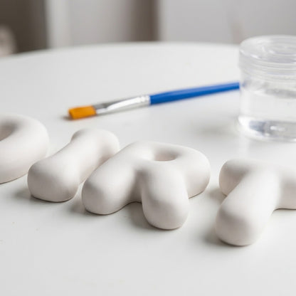 LETRAS BURBUJA BLANCAS ¡PINTADLAS JUNTOS!