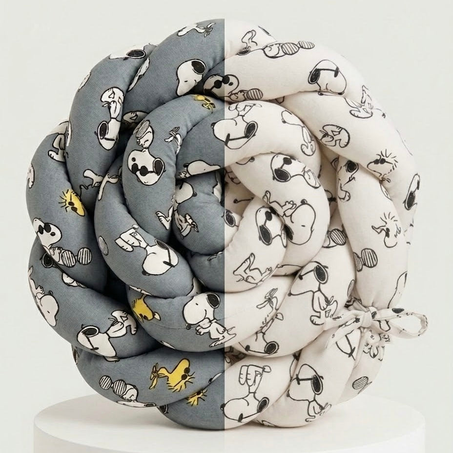 TRENZA PROTECTORA CAPAZO de COCHECITO | Colección Especial SNOOPY Blanco (Pre-Order)