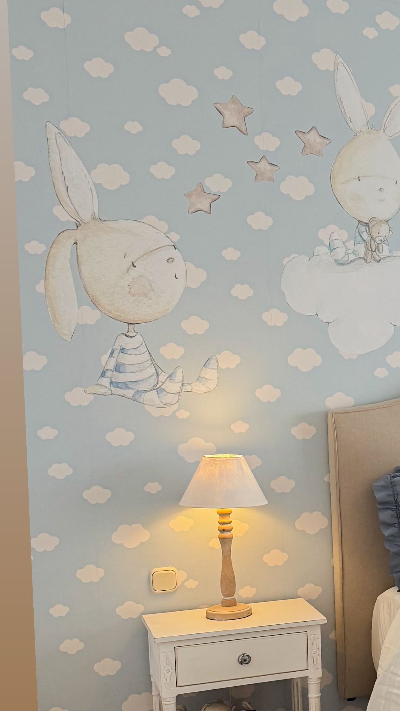 Coelho de vinil decorativo infantil