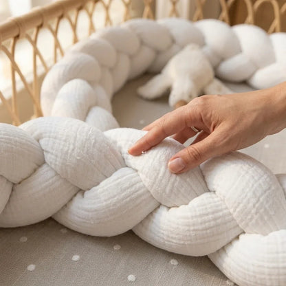 TRENZA PROTECTORA CUNA & CAMA | Muselina Blanca