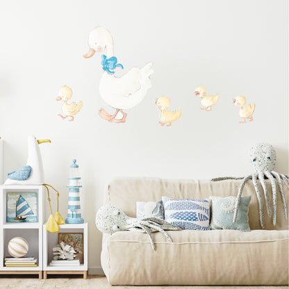 MAMA DUCK Children's Decorative Vinyl