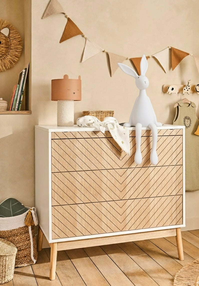 Lámpara Infantil Joseph el Conejo: La Luz Mágica para Encantar a Tu Pequeño - Sueños de Cigueña