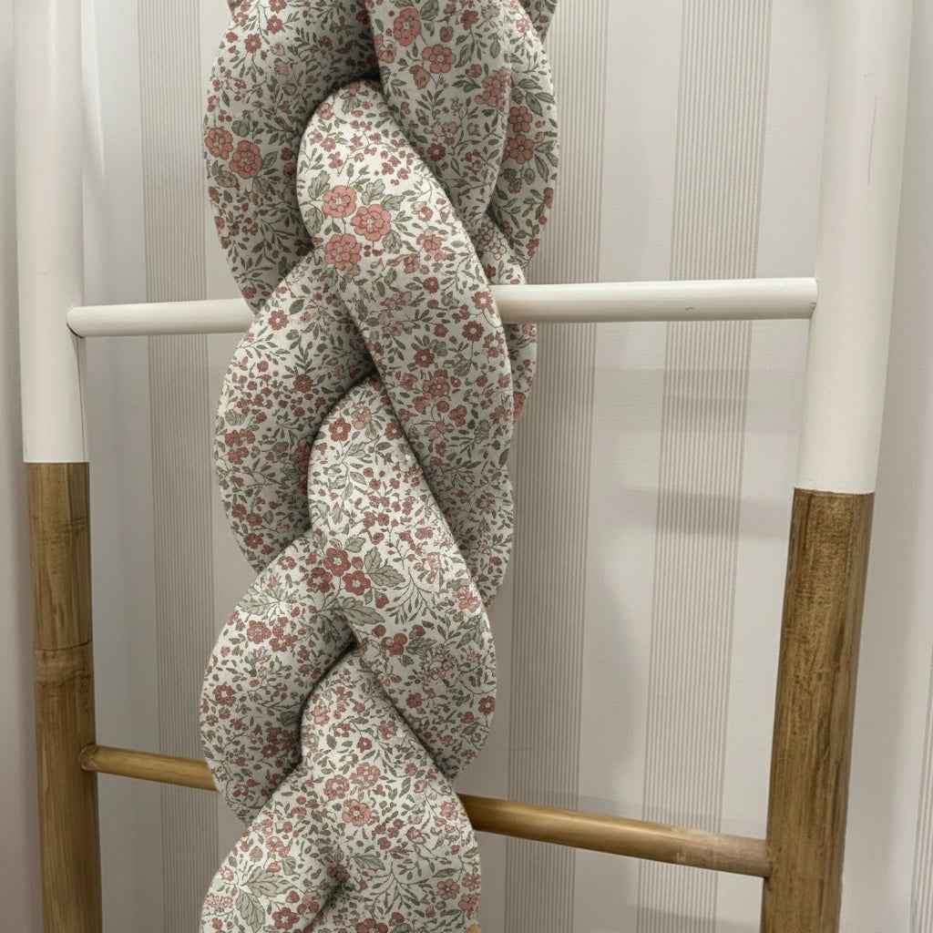 Trenza chichonera protectora para cuna y cama a medida - Confección artesanal