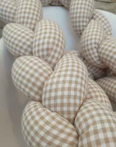 Trenza chichonera protectora para cuna y cama a medida - Confección artesanal