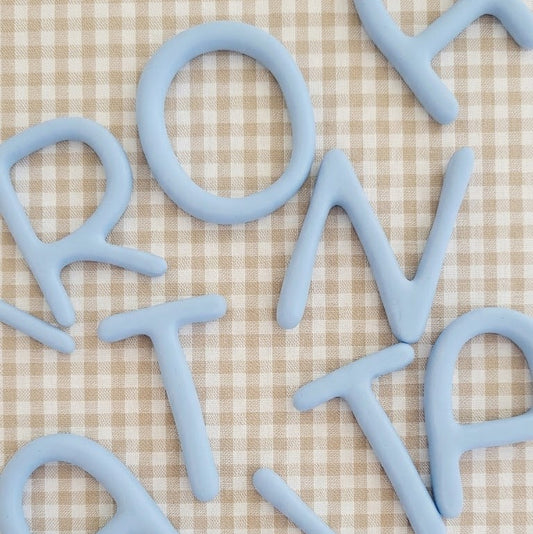 LETRAS "RULITO DE ARCILLA" I PINTADAS A MANO