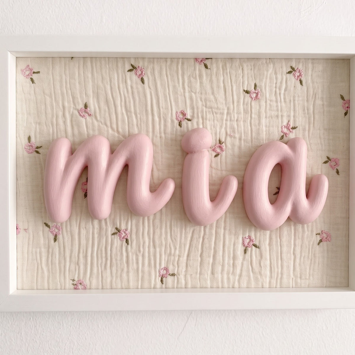 Cuadro Personalizado con Nombre | Letras pintadas a mano