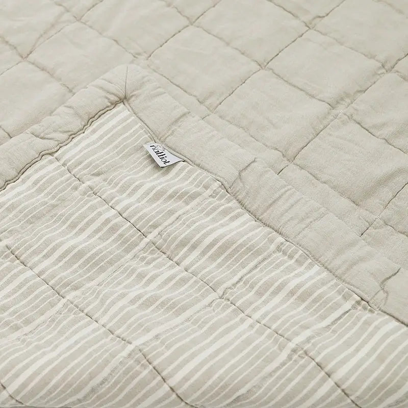 Alfombra de Descanso para bebé reversible ANNA SABLE LAVE 100 x 140 cm - Sueños de Cigueña