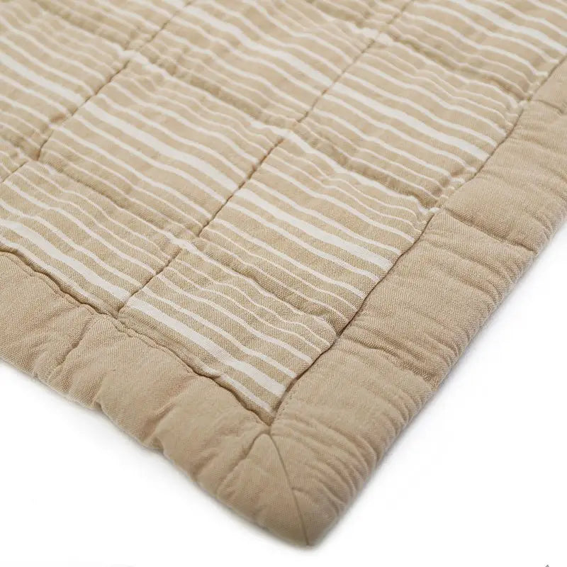 Alfombra de Descanso para bebé reversible CARAMEL LAVE 100 x 140 cm - Sueños de Cigueña