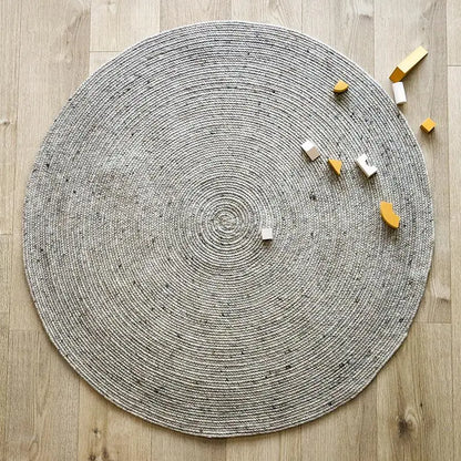 Tapis rond laine feutrée NEETHU GRIS M - Sueños de Cigueña