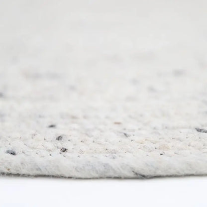 Tapis rond laine feutrée NEETHU NATUREL M - Sueños de Cigueña