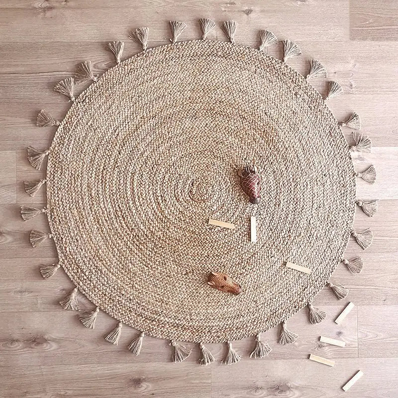 Tapis rond jute avec pompons ELSE - Sueños de Cigueña