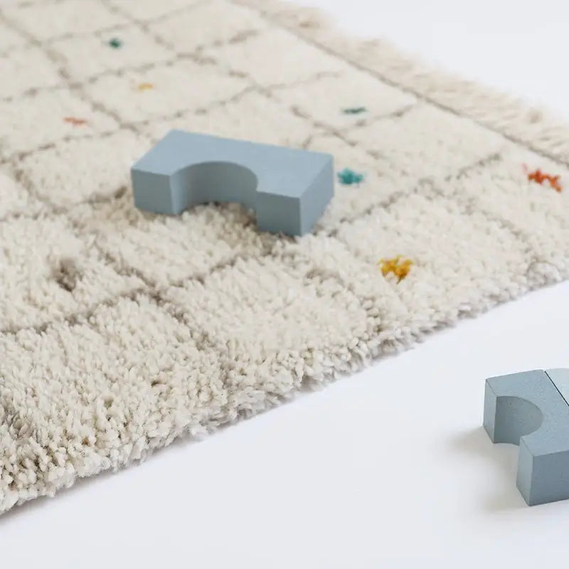 Tapis chambre enfant à pois multicolores RITTAH M - Sueños de Cigueña