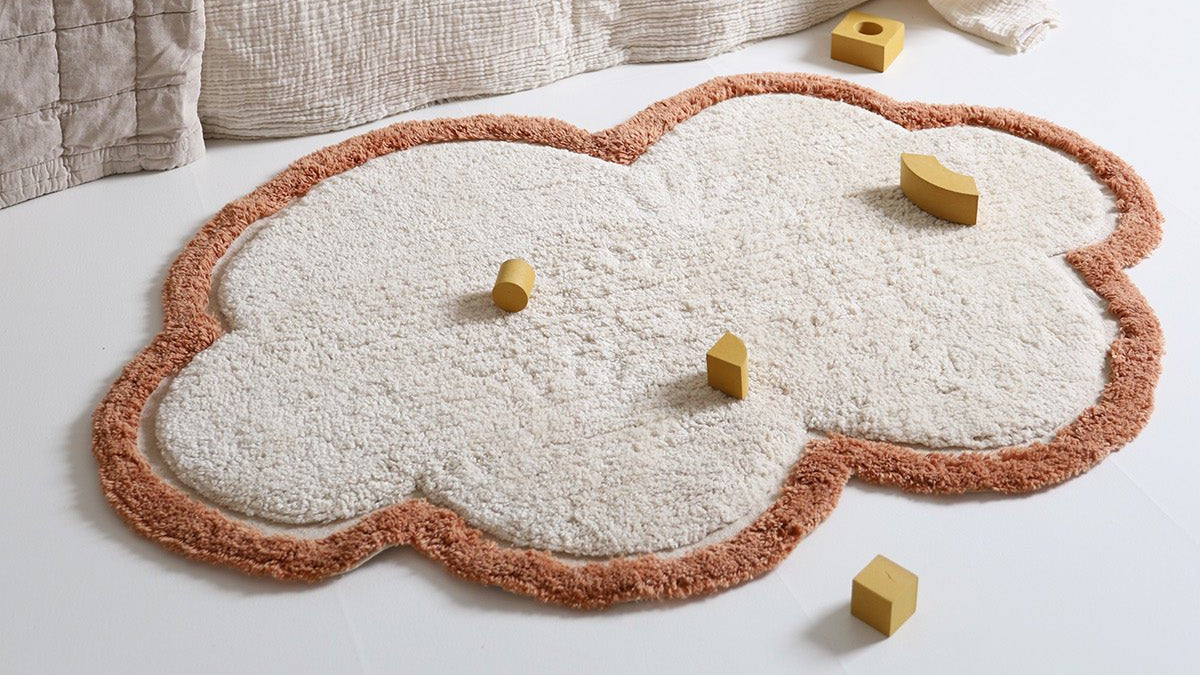 Alfombra infantil Little Nimbus Toffee Cloud - Sueños de Cigueña