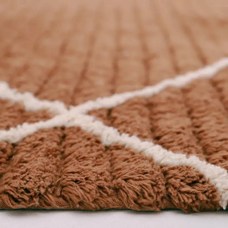 Alfombra Infantil STONE LASSA TOFFEE S 100x150 - Sueños de Cigueña 