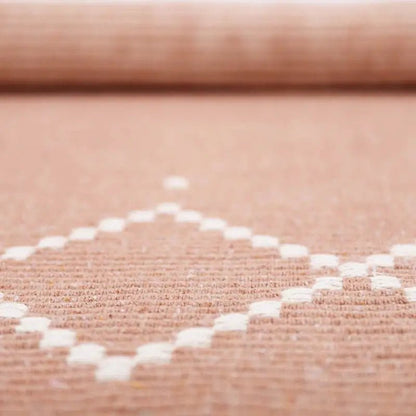 Alfombra infantil MALLORCA ROSE ARGILE - Sueños de Cigueña 