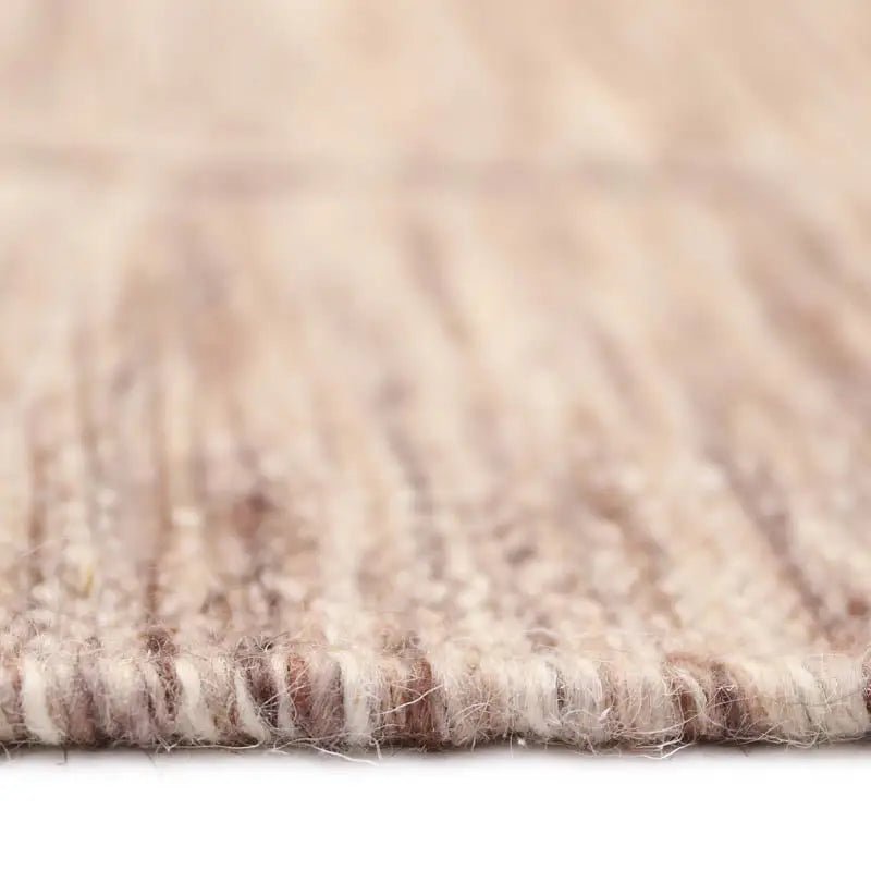 Alfombra de lana LHENA BRUN ROSE S - Sueños de Cigueña 