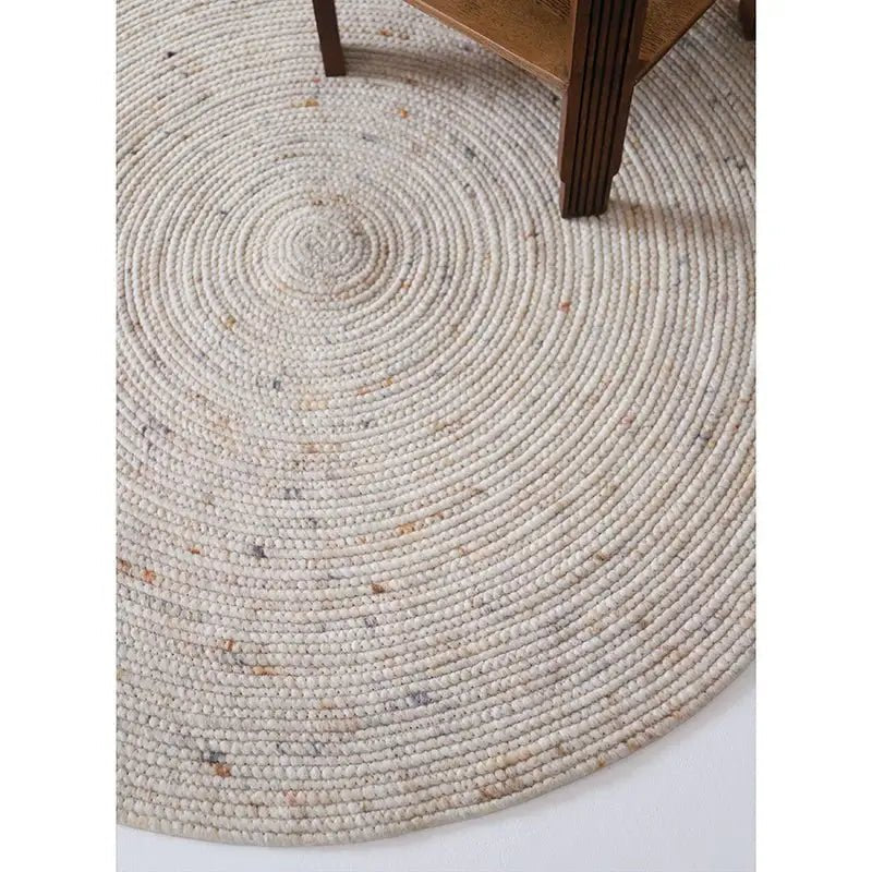 Alfombra de lana redonda NEETHU AVOINE S - Sueños de Cigueña 