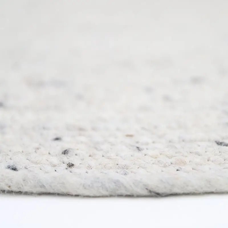 Alfombra de lana redonda NEETHU NATUREL S - Sueños de Cigueña