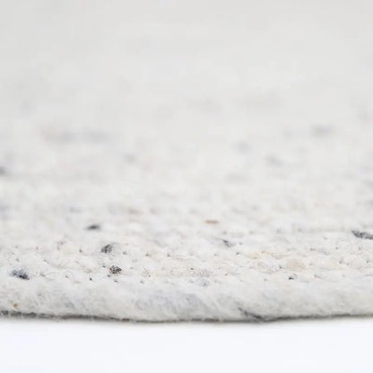 Alfombra de lana redonda NEETHU NATUREL M - Sueños de Cigueña 