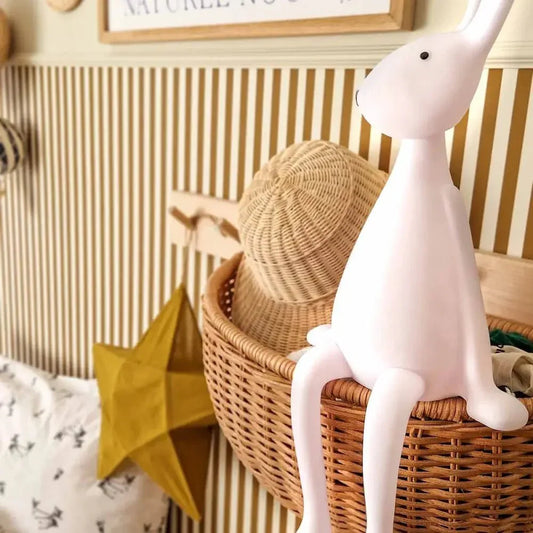 Lámpara Infantil Joseph el Conejo: La Luz Mágica para Encantar a Tu Pequeño - Sueños de Cigueña