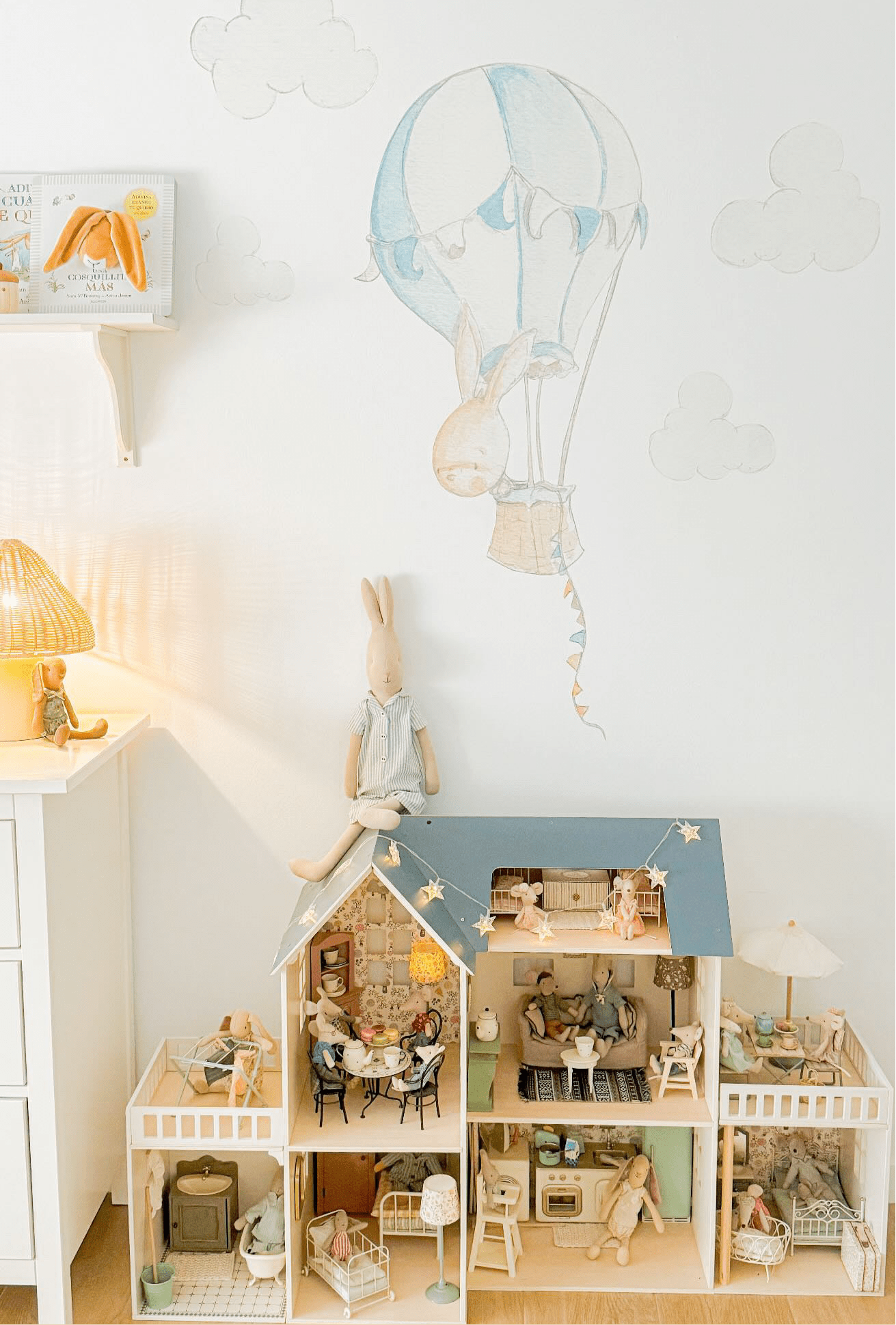 Vinilo Decorativo Infantil RABBIT IN BALLOON - Sueños de Cigueña 