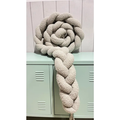 Trenza Protector de Cuna 200cm BOUCLE STONE Trenza Protector de Cuna 180cm TEDDY - Sueños 94,50 €